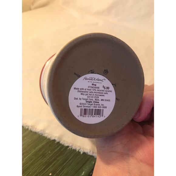 Hearth & Hand with Magnolia NWT 9.5oz Fair Isle Stripe Christmas Mug Cream/Red - Picture 4 of 6